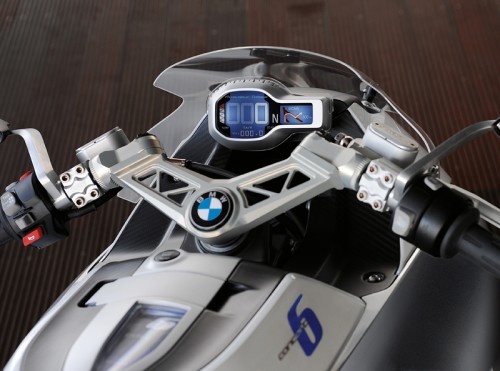 BMW Motorrad Concept 6 Панель приборов